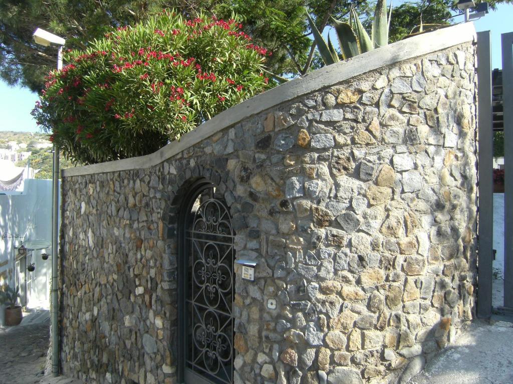 Villa Acacia Ponza Exteriör bild