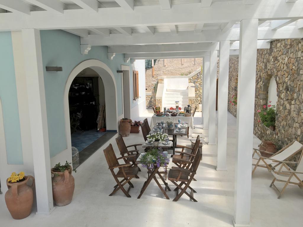 Villa Acacia Ponza Exteriör bild