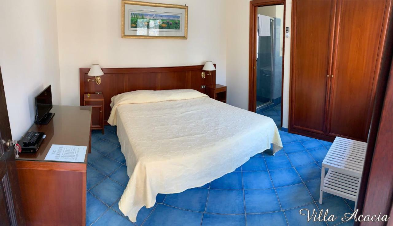 Villa Acacia Ponza Exteriör bild
